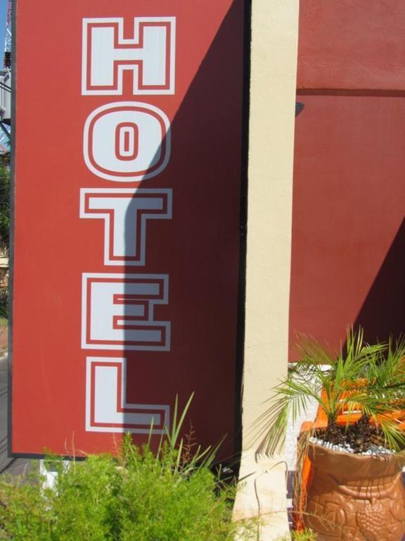 Hostal Casa Suizaアスンシオン エクステリア 写真